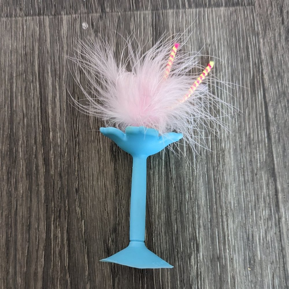 SmartyKat Window Wobbler Suction Cup Feather Cat Toy FREE WITH OTHER PURCHASE
